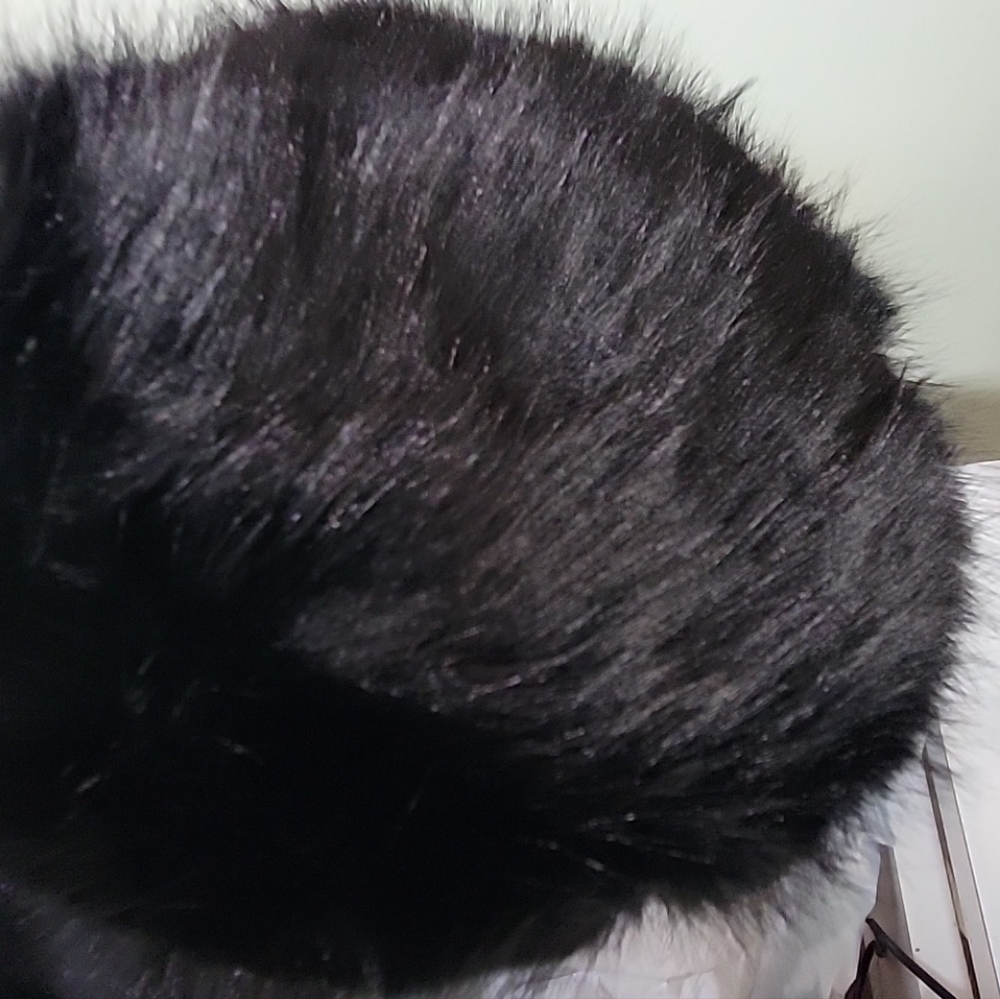 Flash Sale Elegant Russian Black faux mink Fur Hat 💕 warm!! - Picture 2 of 7